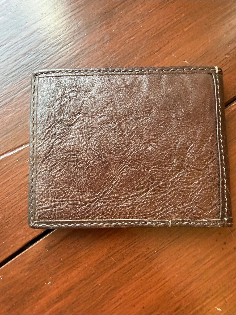 Fossil genuine leather